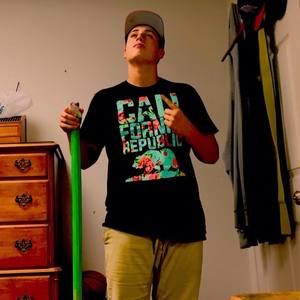 Meet your Posher, Liam